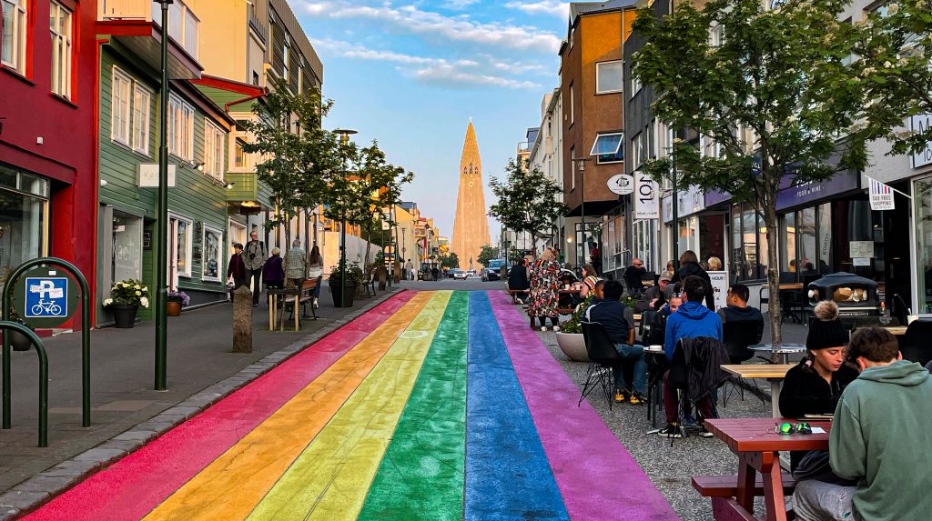 Reykjavik strada colorata